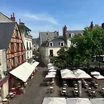 Place Plumereau De Tours