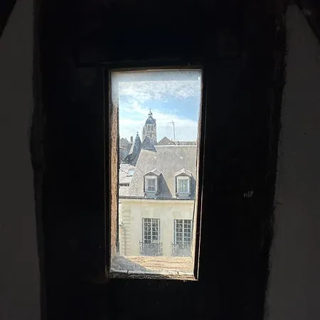 Place Plumereau De Appartamento