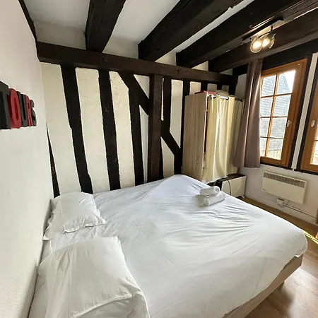 Lägenhet Place Plumereau De Tours