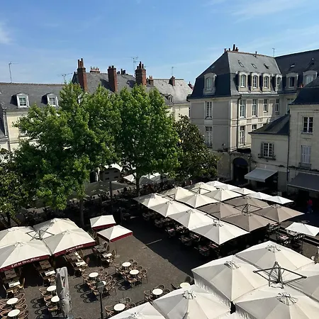 Place Plumereau De